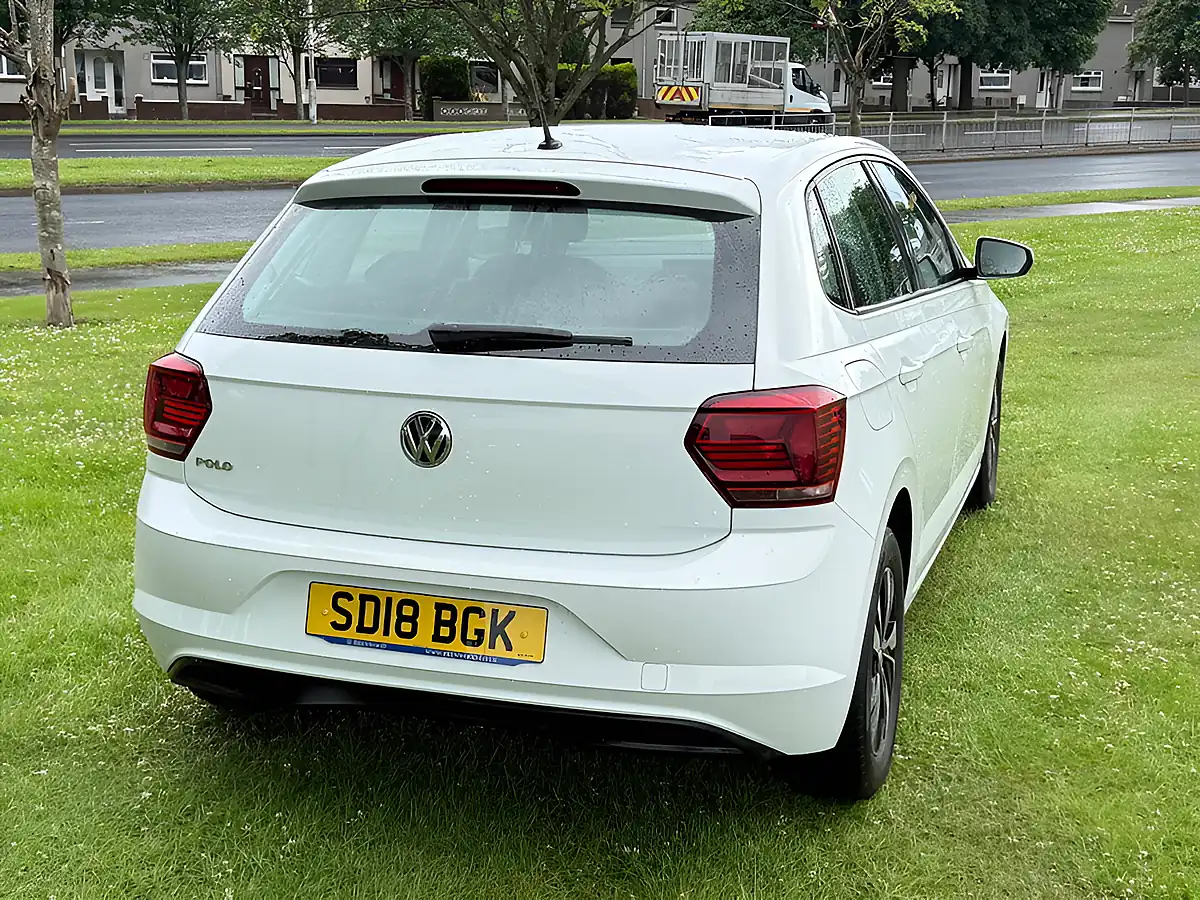 Used 2018 Volkswagen Polo Se White - Interior and Exterior details 5
