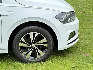 Used 2018 Volkswagen Polo Se White - Interior and Exterior details 7