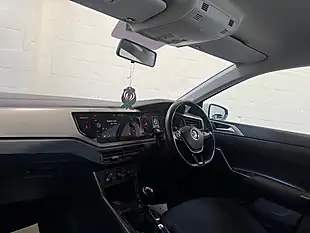 Used 2018 Volkswagen Polo Se White - Interior and Exterior details 16