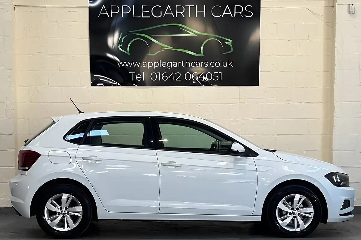 Used 2018 Volkswagen Polo Se White - Interior and Exterior details 2