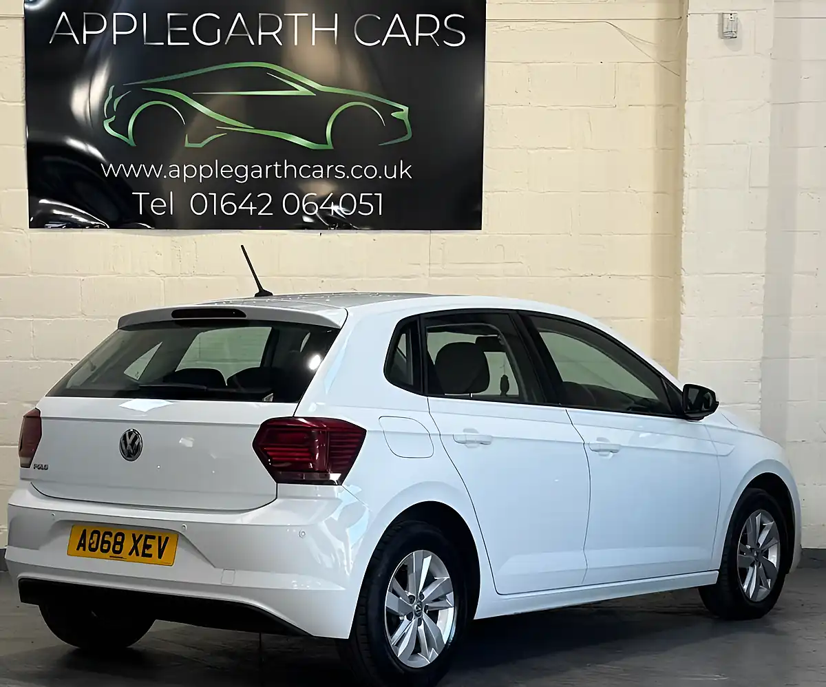 Used 2018 Volkswagen Polo Se White - Interior and Exterior details 3