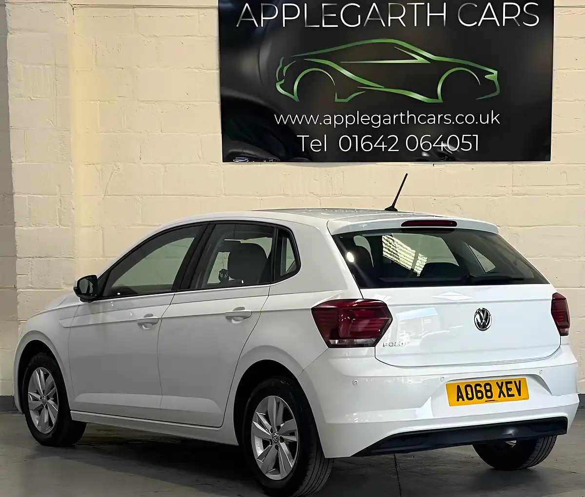 Used 2018 Volkswagen Polo Se White - Interior and Exterior details 7