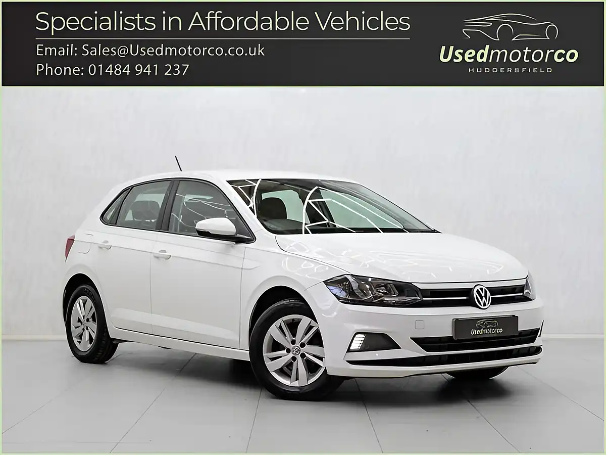 Used 2018 Volkswagen Polo Se White - Front View