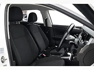 Used 2018 Volkswagen Polo Se White - Interior and Exterior details 12