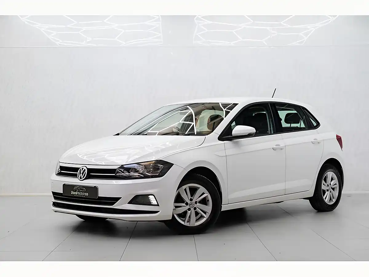 Used 2018 Volkswagen Polo Se White - Interior and Exterior details 4