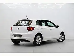 Used 2018 Volkswagen Polo Se White - Interior and Exterior details 6