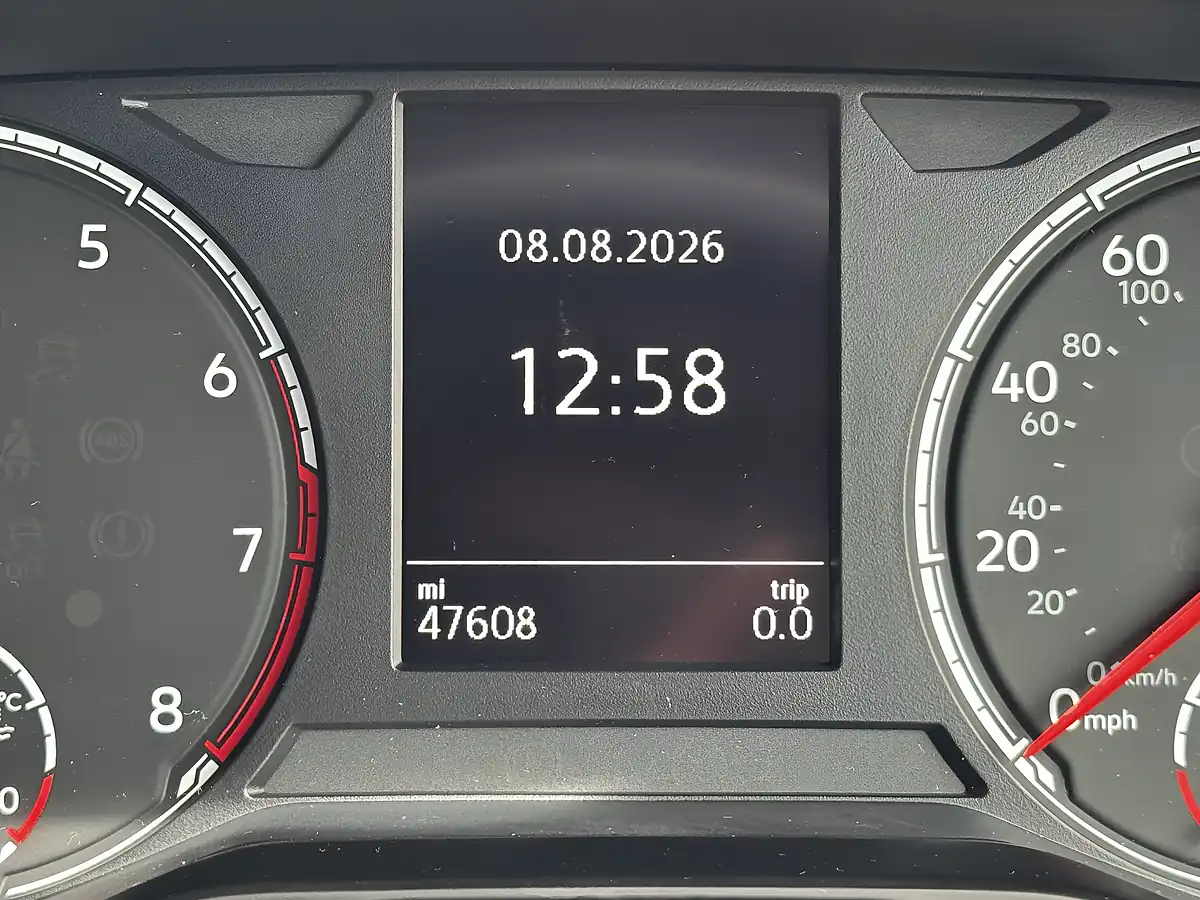 Used 2018 Volkswagen Polo Se White - Interior and Exterior details 14