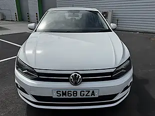 Used 2018 Volkswagen Polo Se White - Interior and Exterior details 7