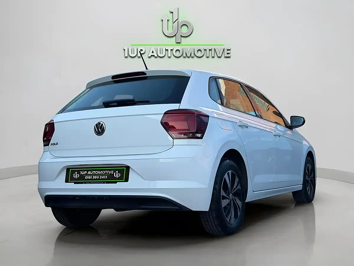 Used 2018 Volkswagen Polo Se White - Interior and Exterior details 10
