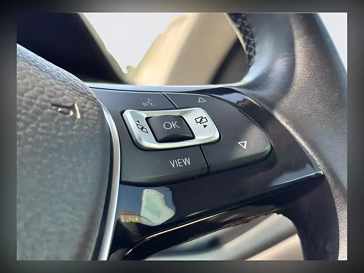 Used 2018 Volkswagen Polo Se White - Interior and Exterior details 18