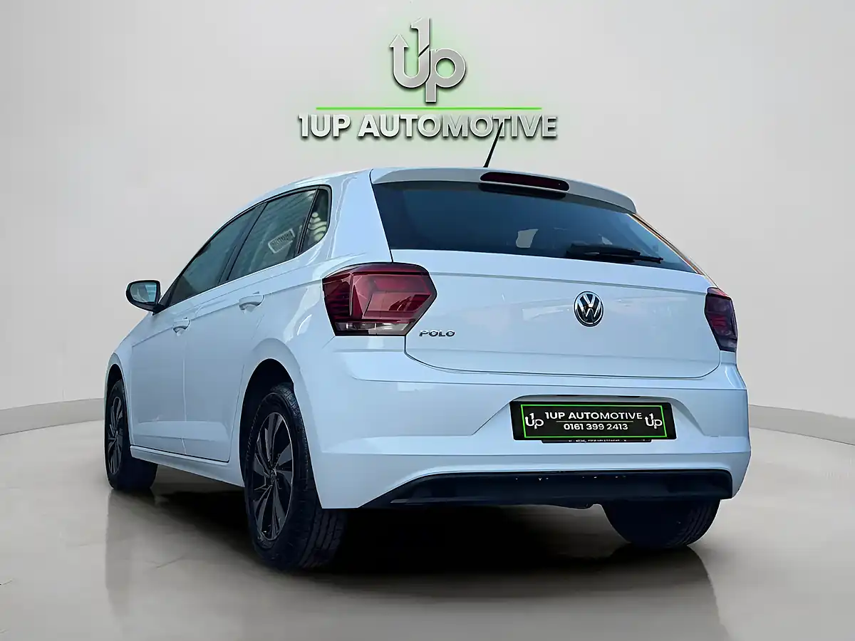 Used 2018 Volkswagen Polo Se White - Interior and Exterior details 5