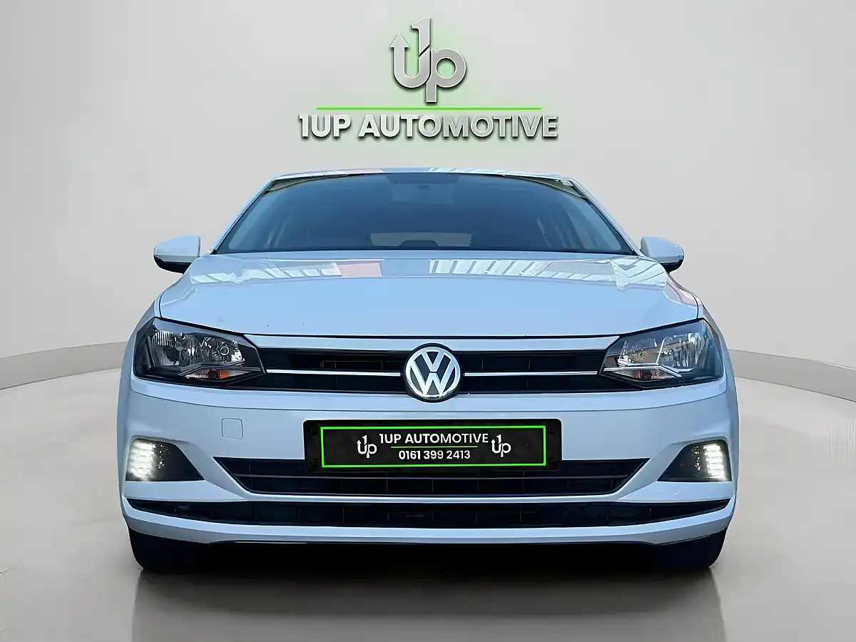 Used 2018 Volkswagen Polo Se White - Interior and Exterior details 6