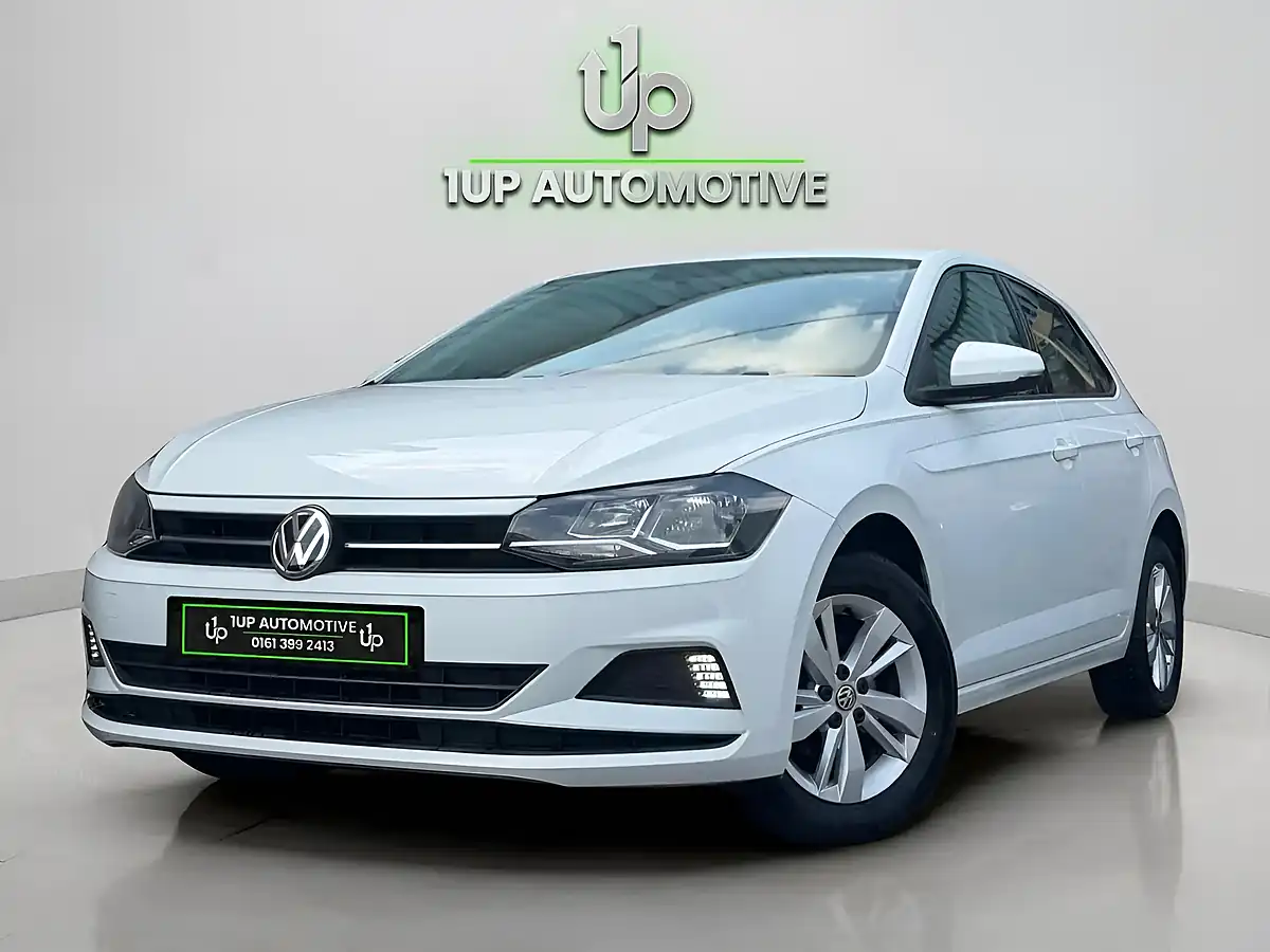 Used 2018 Volkswagen Polo Se White - Interior and Exterior details 4