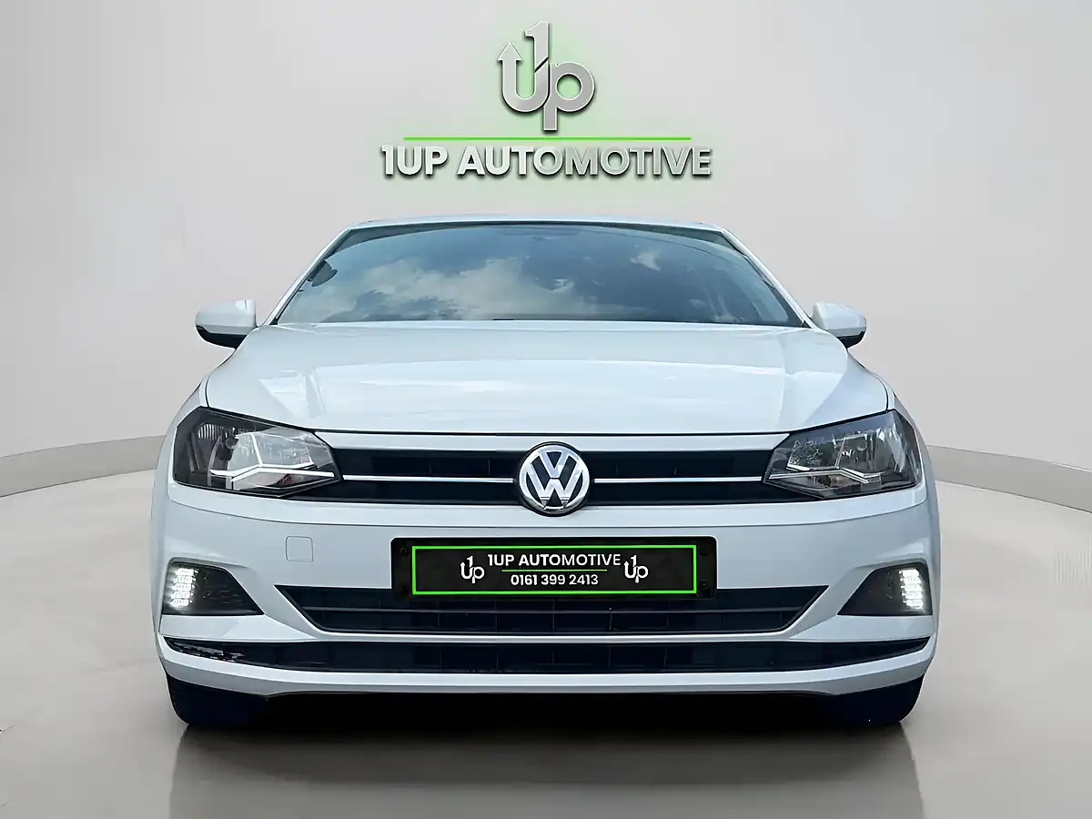 Used 2018 Volkswagen Polo Se White - Interior and Exterior details 6