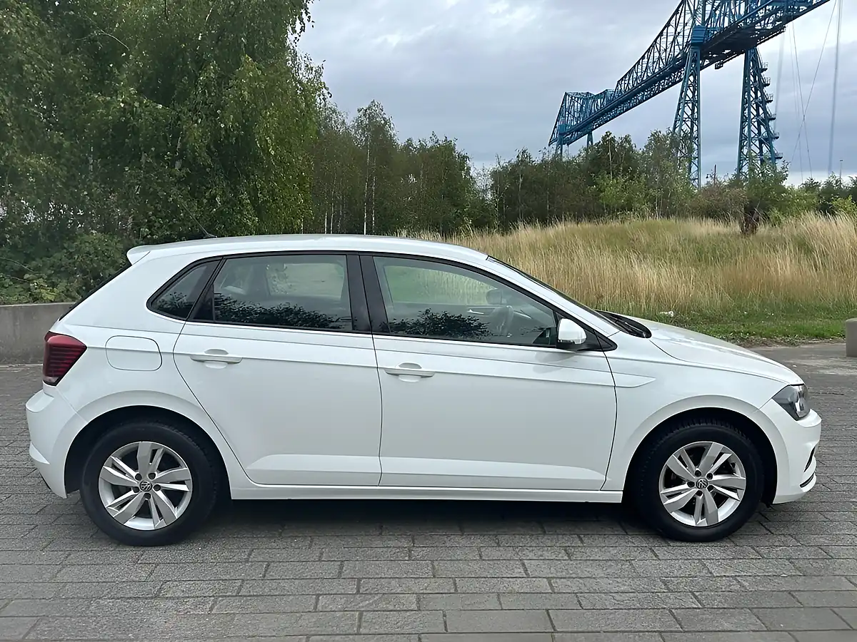 Used 2018 Volkswagen Polo Se White - Interior and Exterior details 7