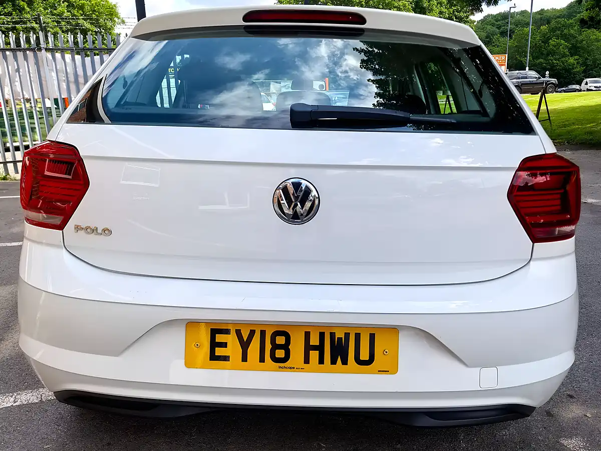 Used 2018 Volkswagen Polo Se White - Interior and Exterior details 8