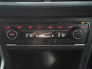 Used 2018 Volkswagen Polo Sel Grey - Interior and Exterior details 13