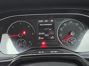 Used 2018 Volkswagen Polo Sel Grey - Interior and Exterior details 9