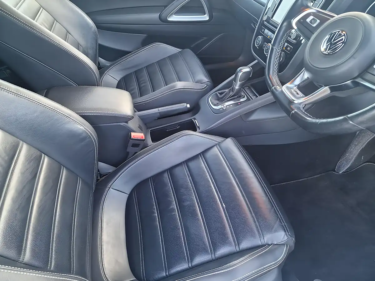 Used 2018 Volkswagen Scirocco R-Line White - Interior and Exterior details 14
