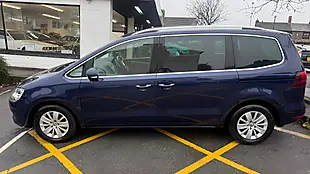 Used 2018 Volkswagen Sharan Se Blue - Interior and Exterior details 13
