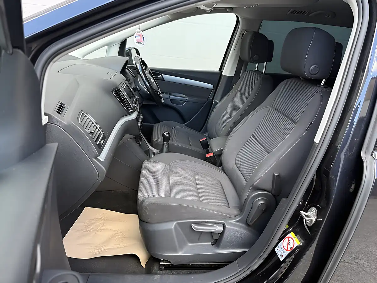 Used 2018 Volkswagen Sharan Se Nav Black - Interior and Exterior details 12