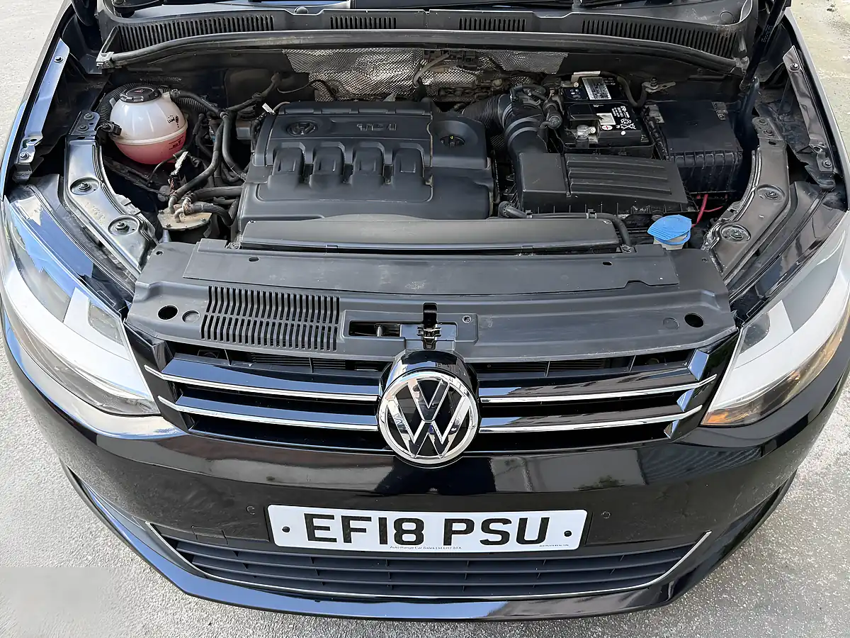 Used 2018 Volkswagen Sharan Se Nav Black - Interior and Exterior details 9