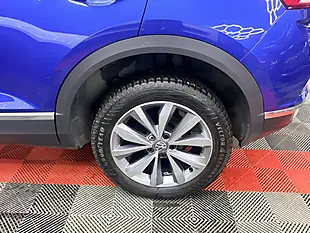 Used 2018 Volkswagen T-Roc Design Blue - Interior and Exterior details 14