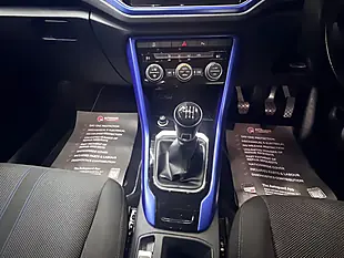 Used 2018 Volkswagen T-Roc Design Blue - Interior and Exterior details 18