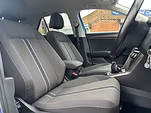 Used 2018 Volkswagen T-Roc Design Blue - Interior and Exterior details 18
