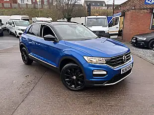 Used 2018 Volkswagen T-Roc Design Blue - Interior and Exterior details 3