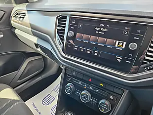 Used 2018 Volkswagen T-Roc Design Grey - Interior and Exterior details 10