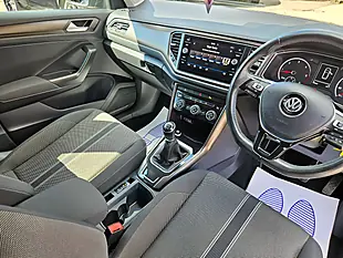 Used 2018 Volkswagen T-Roc Design Grey - Interior and Exterior details 13