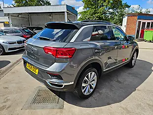 Used 2018 Volkswagen T-Roc Design Grey - Interior and Exterior details 16