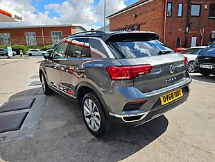 Used 2018 Volkswagen T-Roc Design Grey - Interior and Exterior details 18