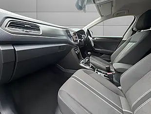Used 2018 Volkswagen T-Roc Design Grey - Interior and Exterior details 11
