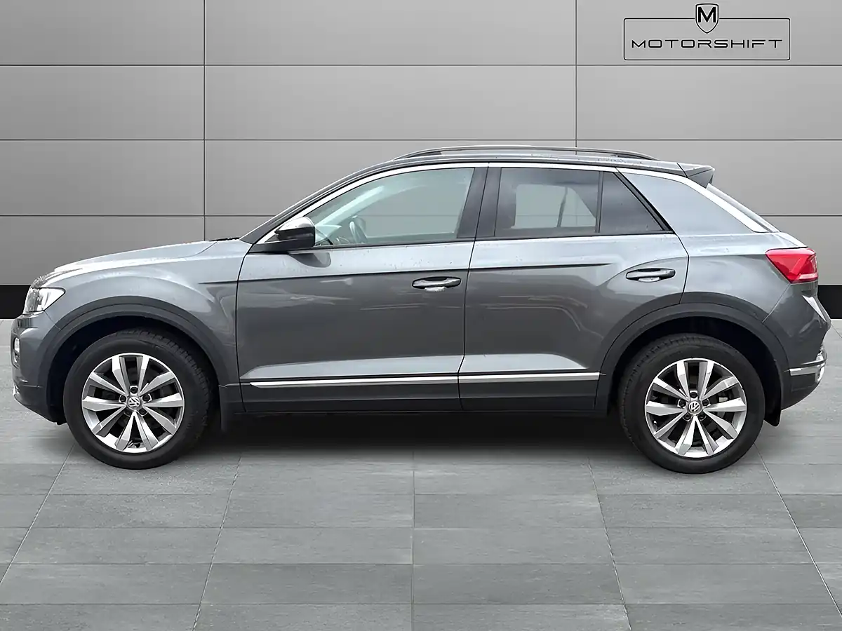 Used 2018 Volkswagen T-Roc Design Grey - Interior and Exterior details 6