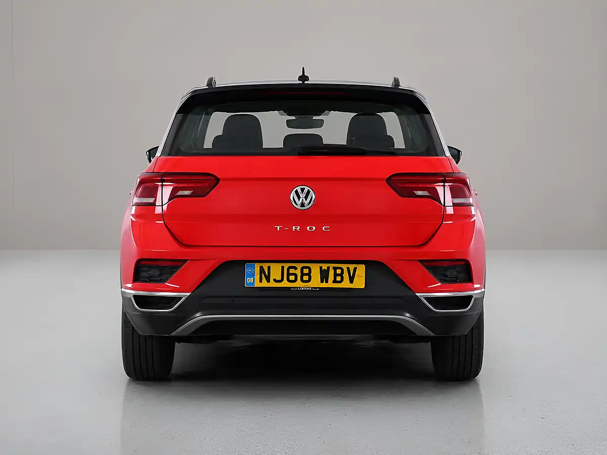 Used 2018 Volkswagen T-Roc Design Red - Interior and Exterior details 5