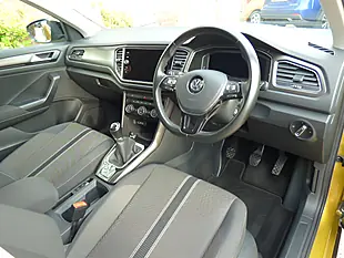 Used 2018 Volkswagen T-Roc Design Turmeric Yellow Metallic - Interior and Exterior details 3