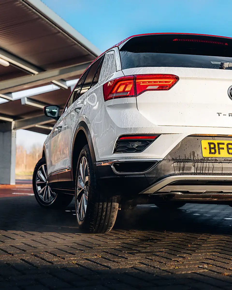 Used 2018 Volkswagen T-Roc Design White - Interior and Exterior details 11
