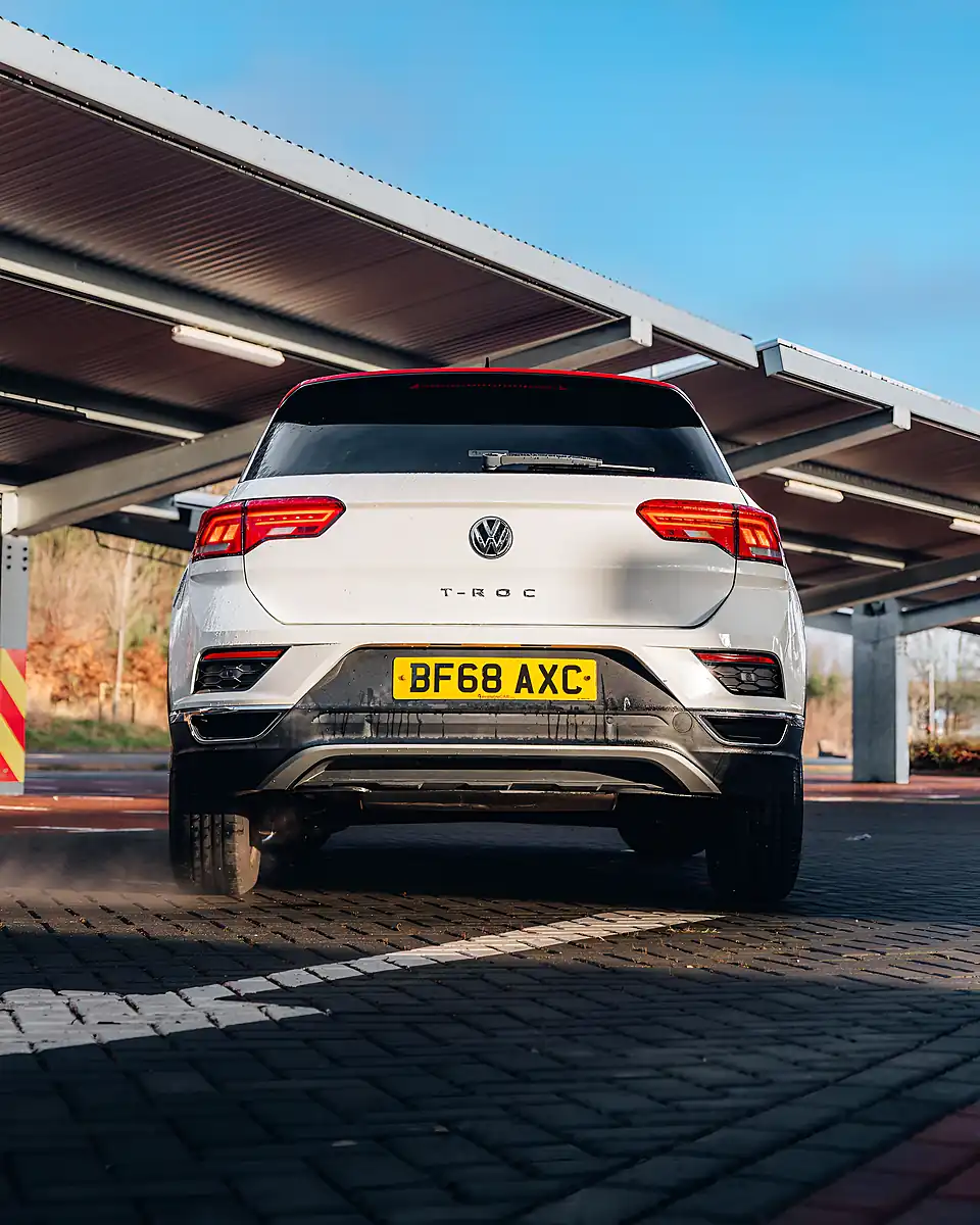 Used 2018 Volkswagen T-Roc Design White - Interior and Exterior details 12