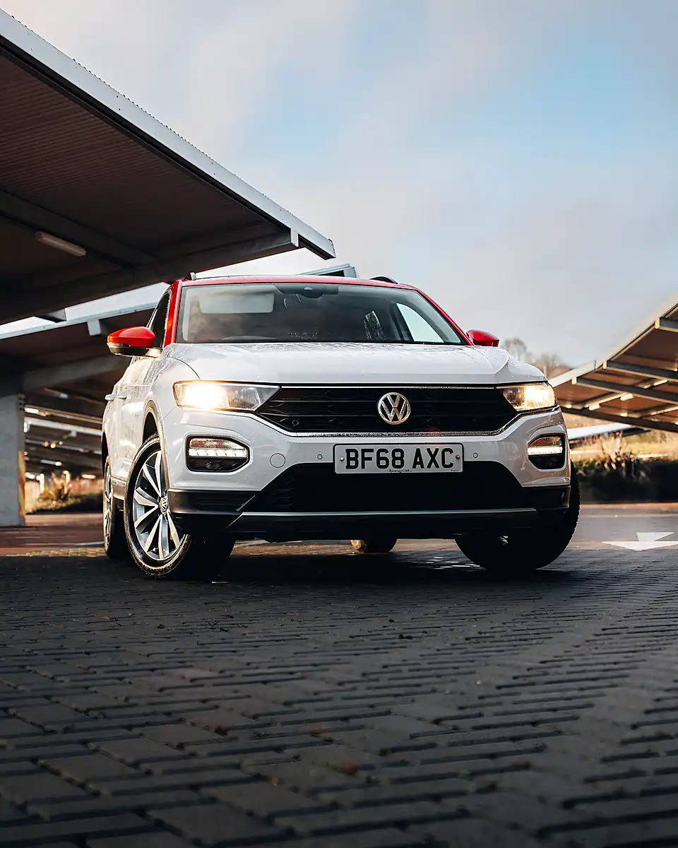 Used 2018 Volkswagen T-Roc Design White - Interior and Exterior details 15
