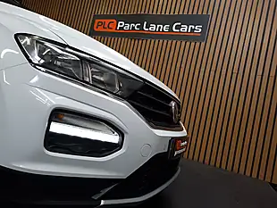 Used 2018 Volkswagen T-Roc Design White - Interior and Exterior details 3