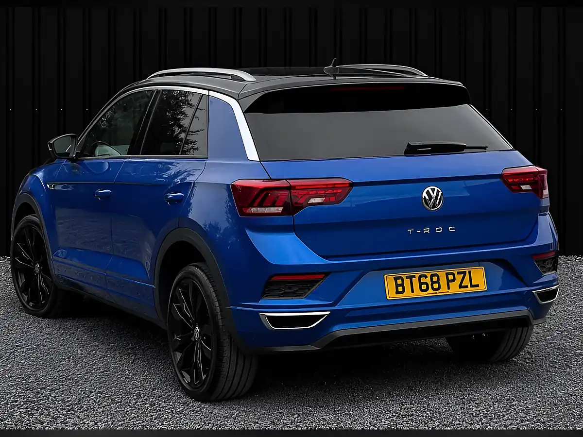 Used 2018 Volkswagen T-Roc R-Line Blue - Interior and Exterior details 2