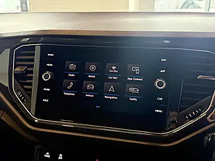 Used 2018 Volkswagen T-Roc R-Line Blue - Interior and Exterior details 18