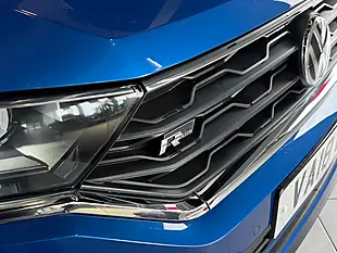 Used 2018 Volkswagen T-Roc R-Line Blue - Interior and Exterior details 4
