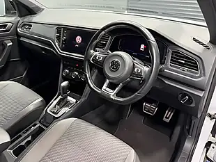 Used 2018 Volkswagen T‑roc R-Line Silver - Interior and Exterior details 17
