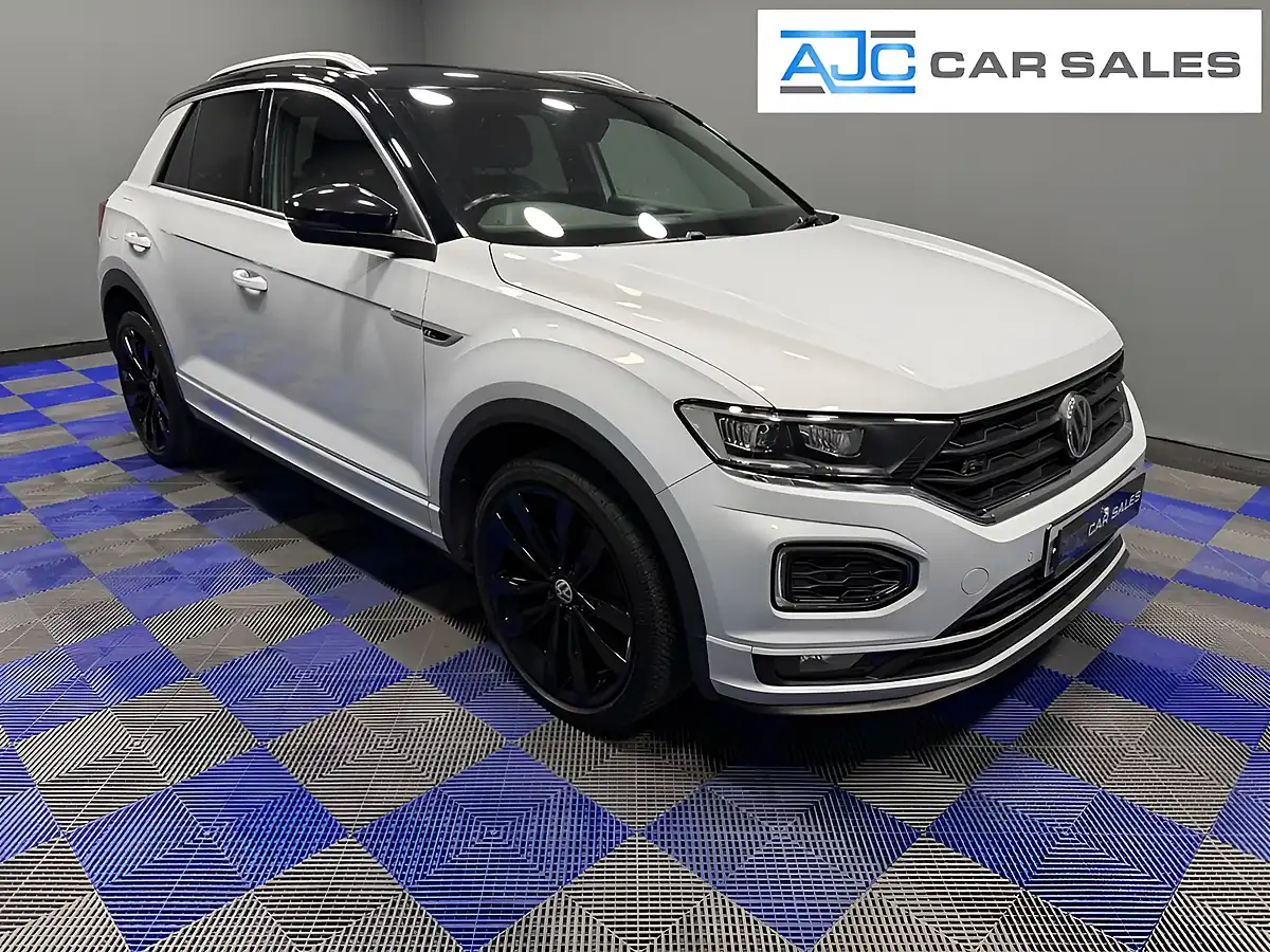 Used 2018 Volkswagen T‑roc R-Line Silver - Interior and Exterior details 2