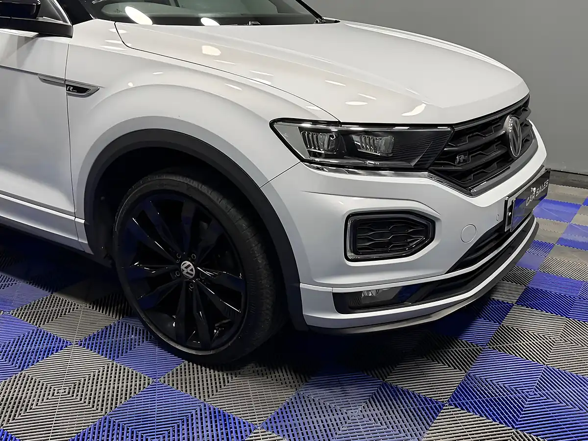 Used 2018 Volkswagen T‑roc R-Line Silver - Interior and Exterior details 3