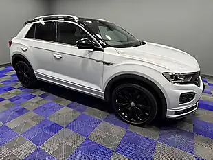Used 2018 Volkswagen T‑roc R-Line Silver - Interior and Exterior details 5