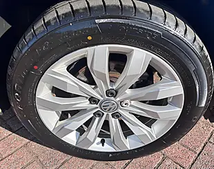 Used 2018 Volkswagen T-Roc Se Blue - Interior and Exterior details 15